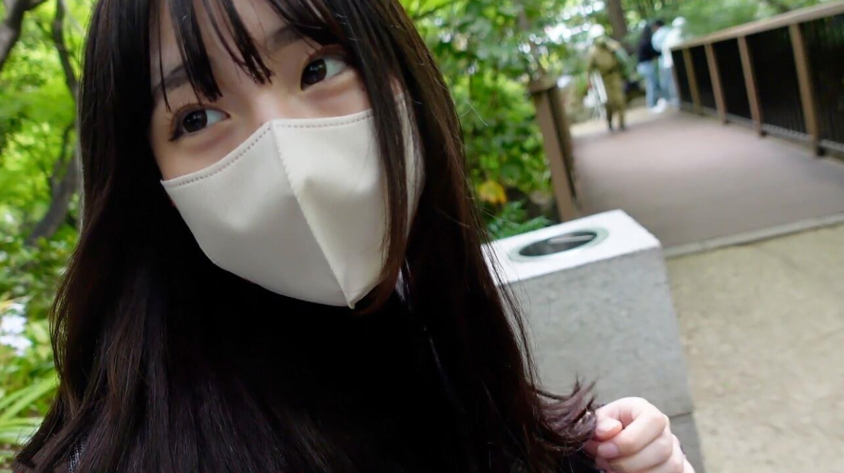 FC2-PPV-3591494_连续中出19岁可爱娃娃脸小恶魔